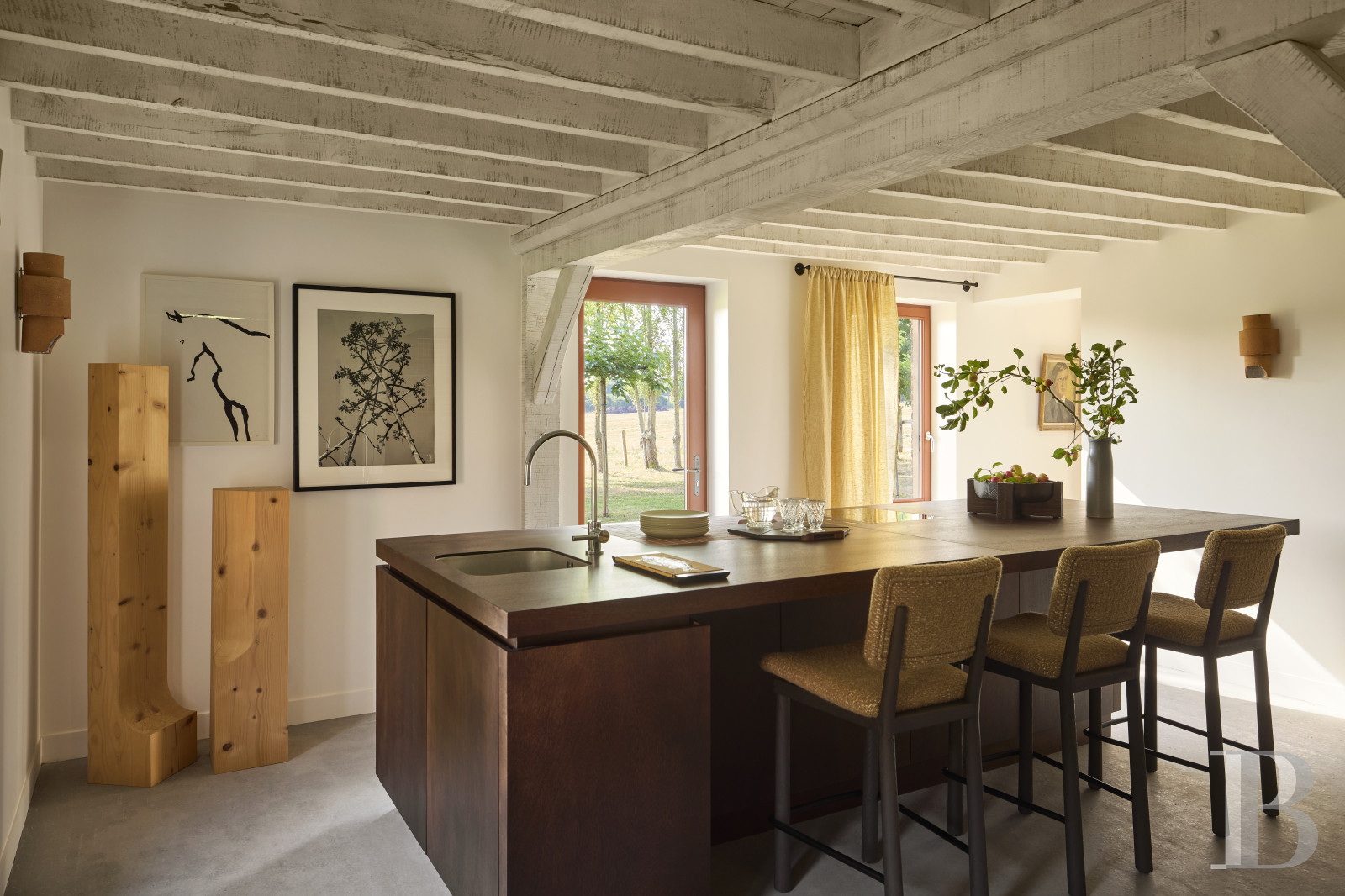 En Pays d’Auge, non loin de Lisieux, une ancienne ferme du 19e siècle transformée en paradis équestre - photo  n°9